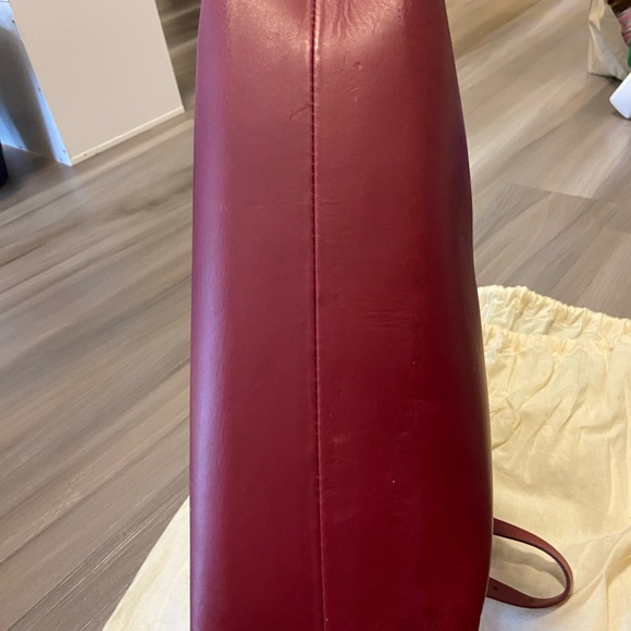 Handbag - Picture 9 of 9